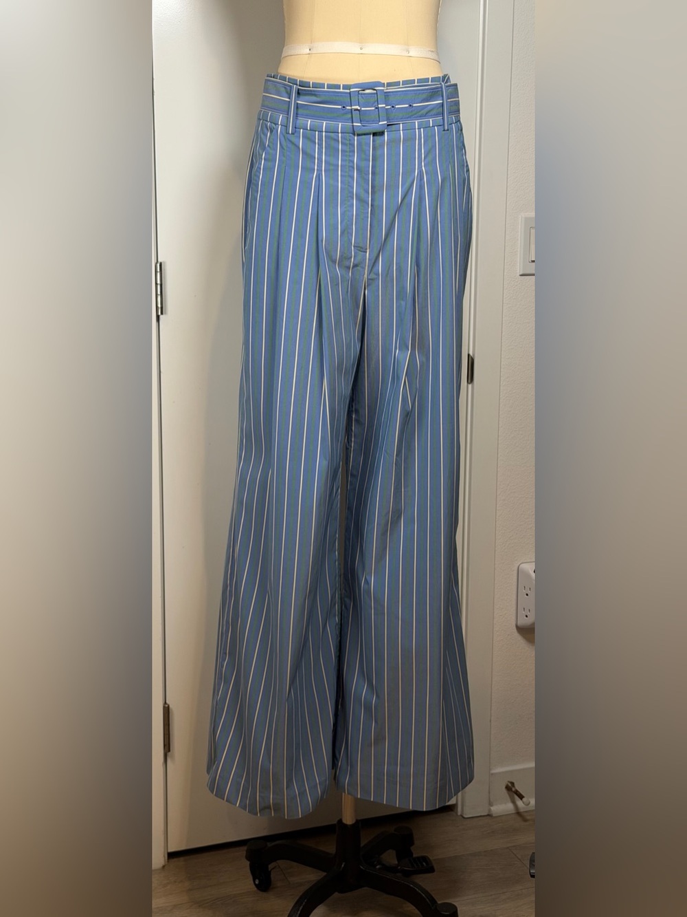 Veronica Beard set, comprising a shirt (size 8) and trousers (size 10) - Picture 5 of 16